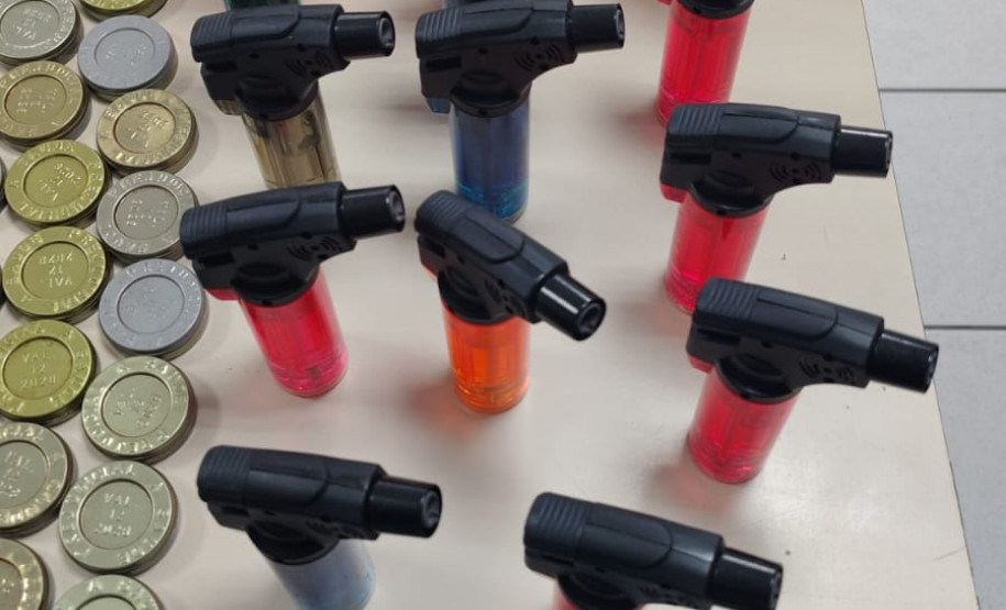 PCPR e forças de segurança deflagram operação de fiscalização no bairro Alto Boqueirão em Curitiba