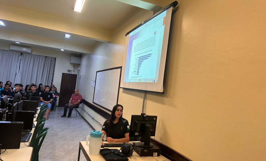 PCPR realiza palestra educativa em Colégio Estadual de Foz do Iguaçu