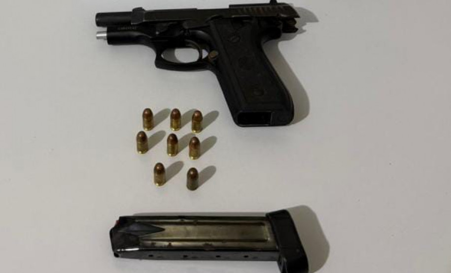 PCPR e PMPR prendem homem por embriaguez e porte ilegal de arma em Goioerê