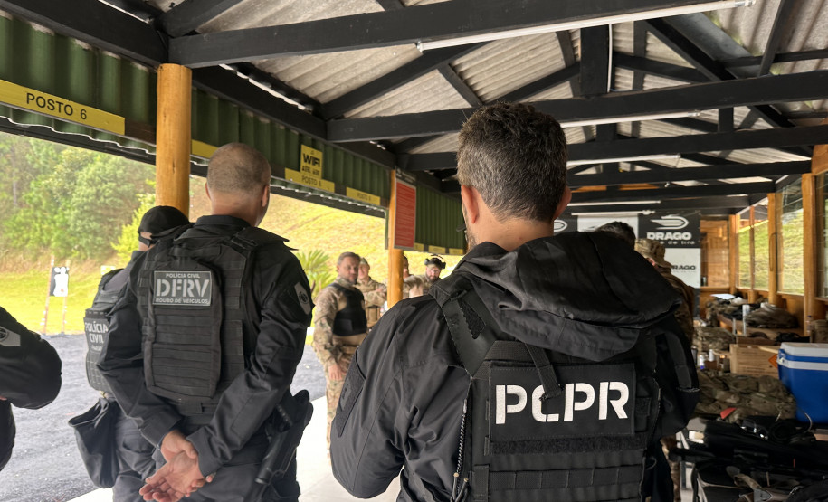 PCPR realiza curso de formação de instrutores de tiro especialistas em fuzil