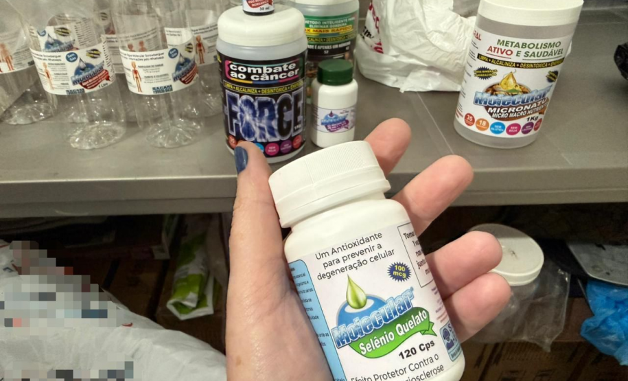 PCPR prende homem por curandeirismo e fabricação de produtos sem registro em Curitiba