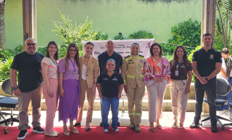 PCPR Dia da Mulher em escola em Cornélio Procópio