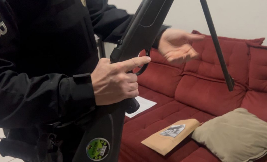 PCPR apreende arma de pressão e projéteis durante investigação de maus-tratos a animais em Cornélio Procópio