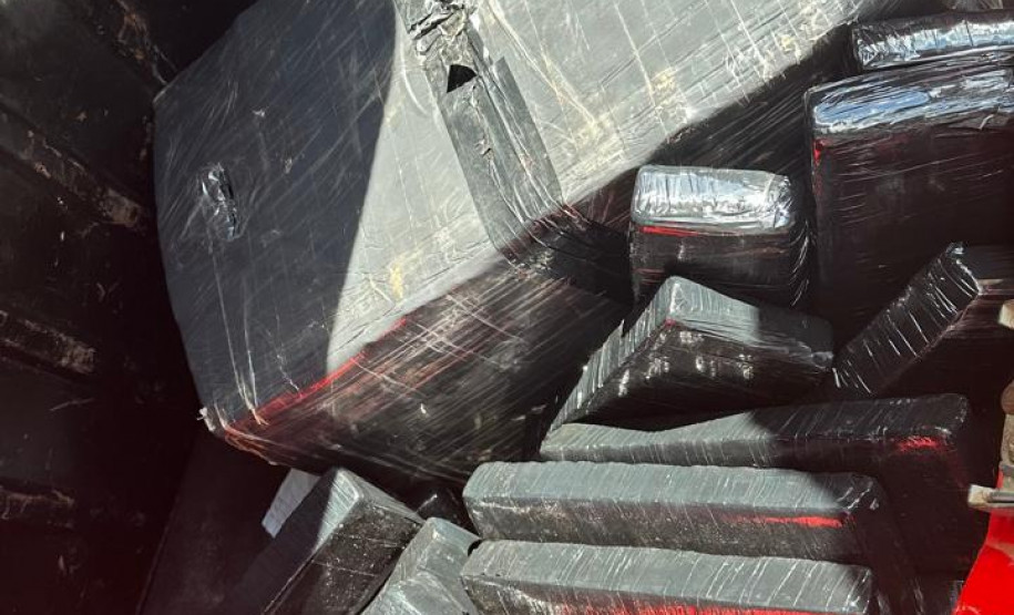 PCPR prende quatro pessoas por tráfico de drogas e apreende 50 quilos de maconha no Sudoeste