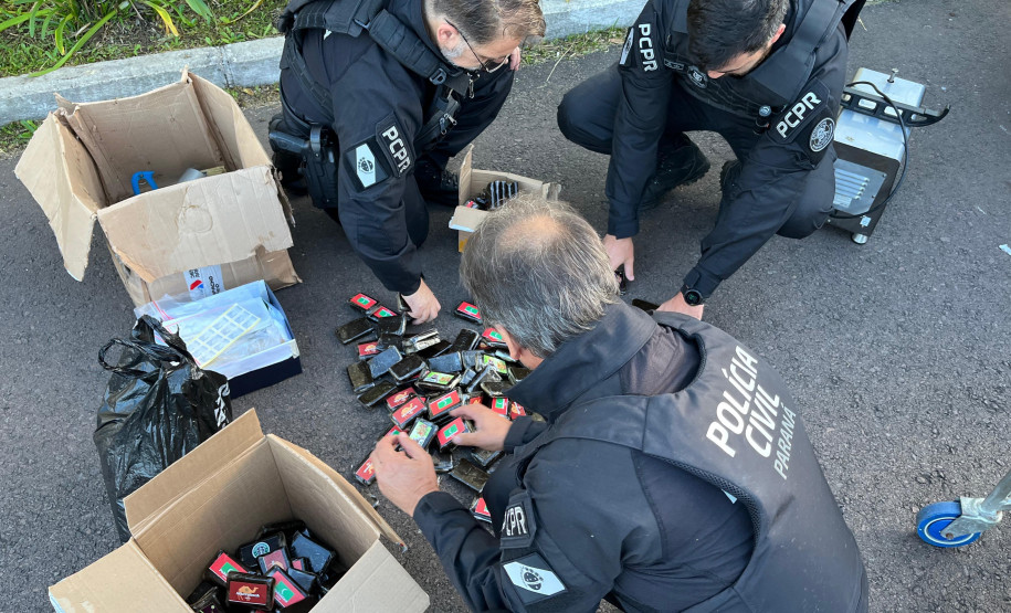 PCPR prende duas pessoas e apreende R$ 162 mil em haxixe durante operação na RMC