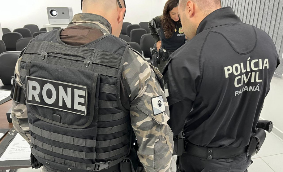 PCPR prende duas pessoas e apreende R$ 162 mil em haxixe durante operação na RMC