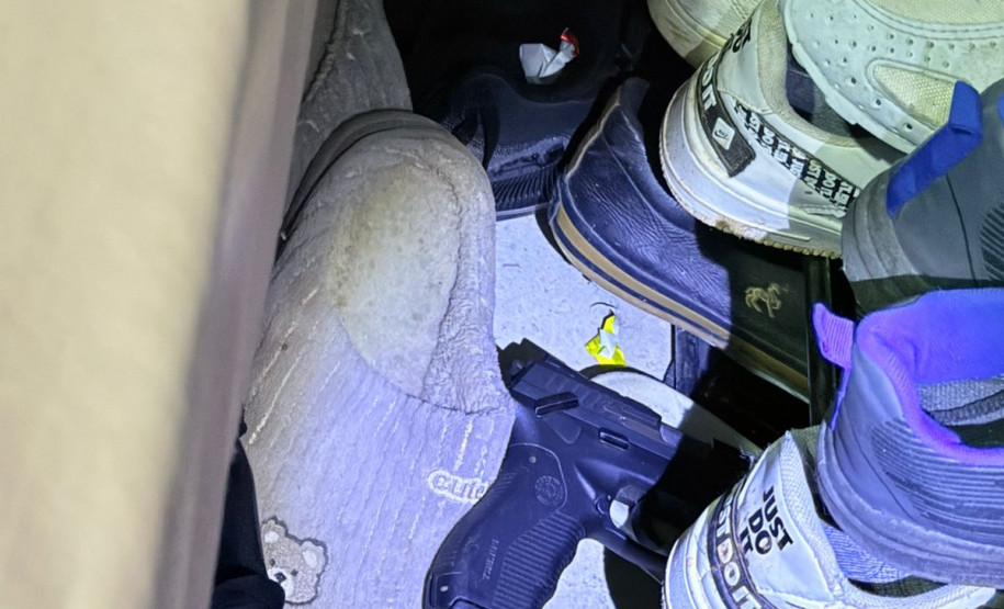 PCPR prende homem em flagrante pelo crime de porte ilegal de arma de fogo em São José dos Pinhais