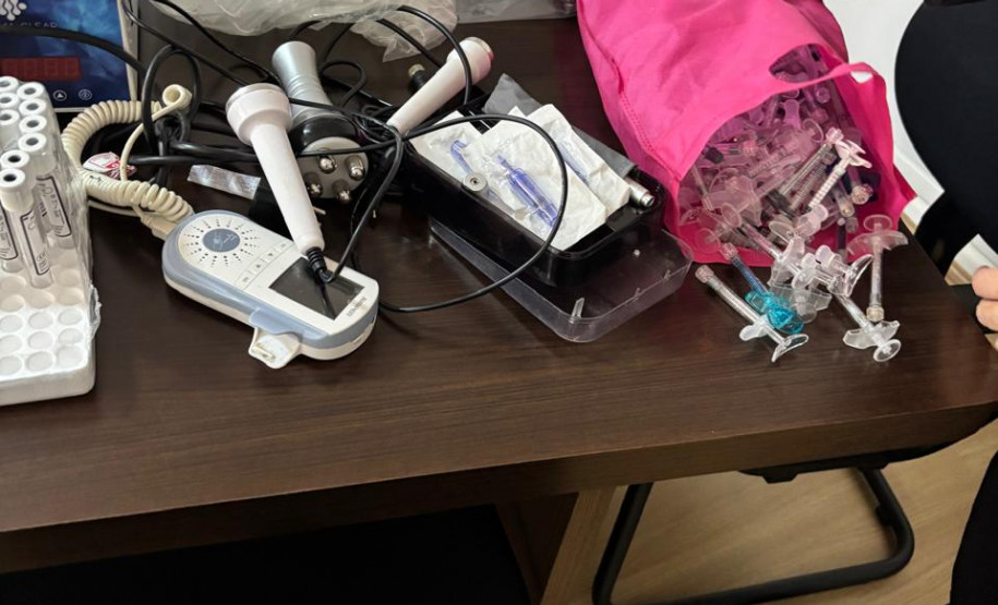 PCPR prende estudante por realizar procedimentos estéticos ilegais em Curitiba