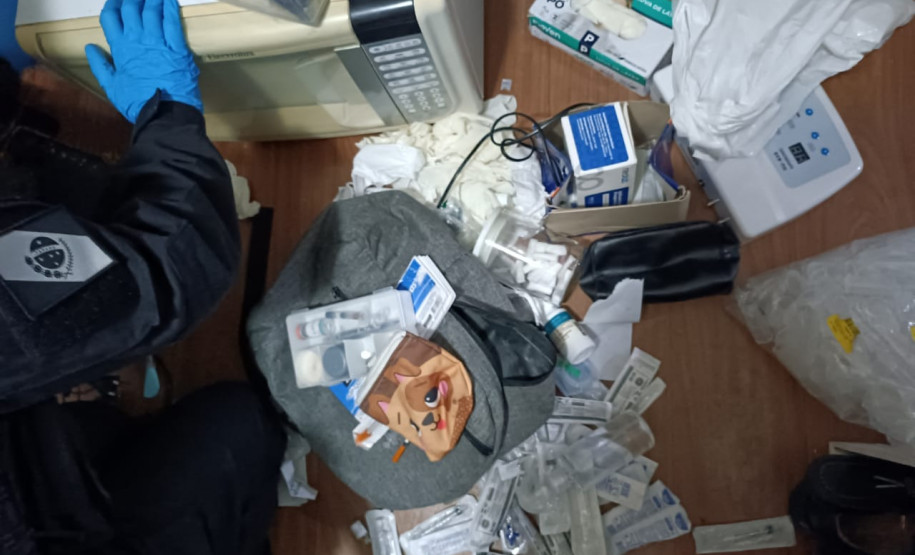 PCPR prende estudante por realizar procedimentos estéticos ilegais em Curitiba