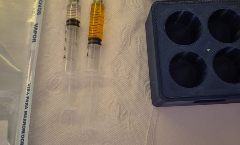 PCPR prende homem por comercializar medicamentos irregulares e produtos impróprios para consumo em Curitiba