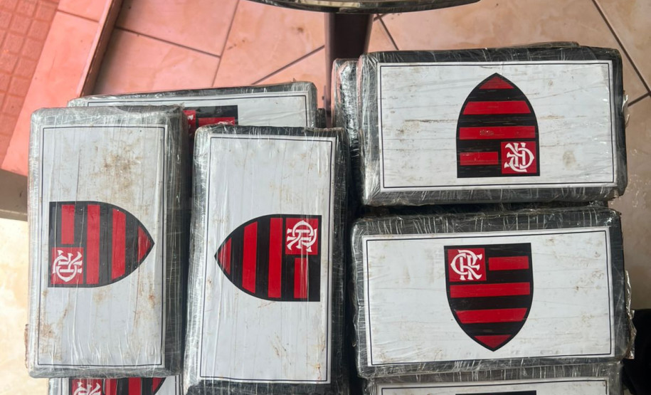 PCPR prende homem em flagrante e apreende 76 tabletes de cocaína em São Miguel do Iguaçu