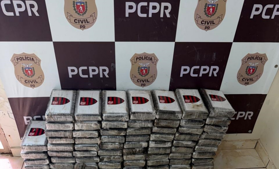 PCPR prende homem em flagrante e apreende 76 tabletes de cocaína em São Miguel do Iguaçu