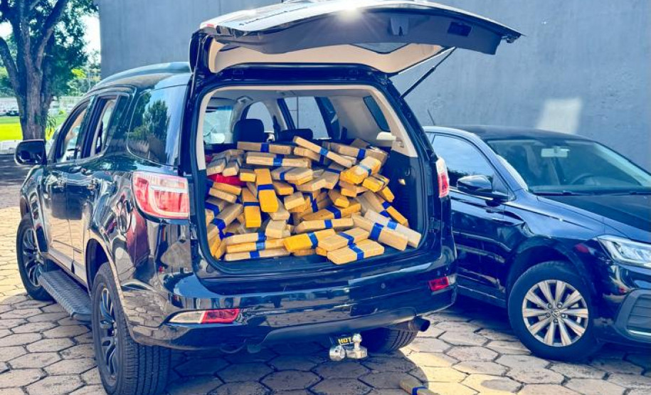 Em maior apreensão do ano, PCPR localiza 4,1 toneladas de maconha em Foz do Iguaçu