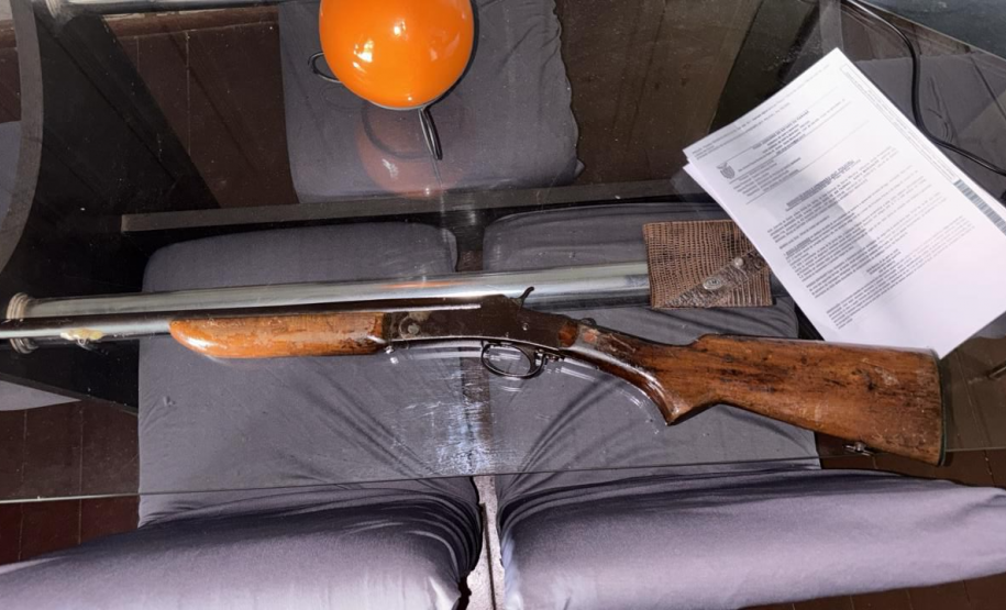 PCPR prende homem em flagrante por posse irregular de arma de fogo em Santa Mariana