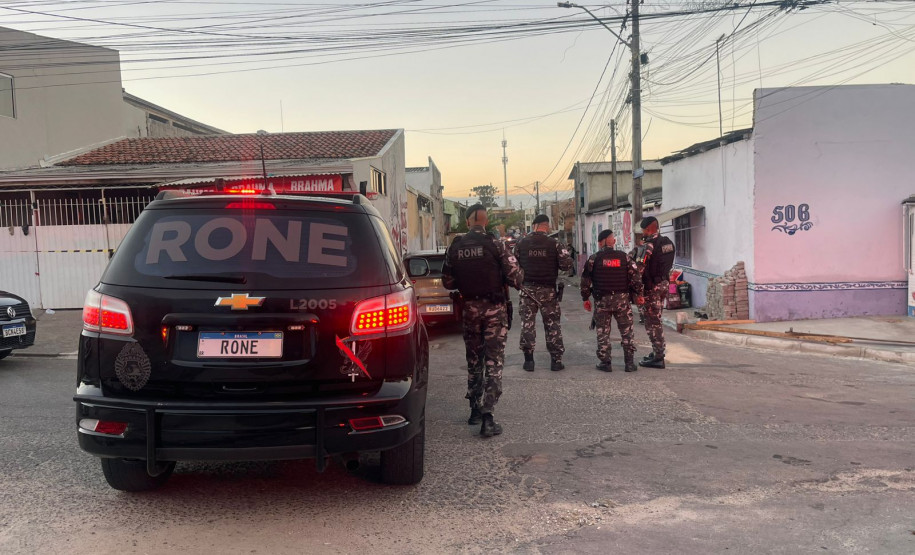 Forças de segurança prendem 11 pessoas em operação contra grupo que movimentou R$ 30,5 milhões com tráfico de drogas