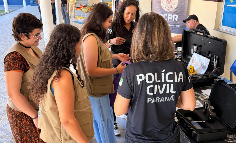 PCPR na Comunidade leva serviços de polícia judiciária a Dois Vizinhos, Cascavel, Palmas e Curitiba