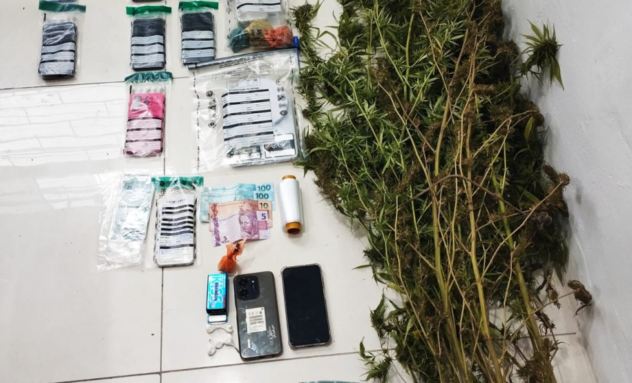 PCPR, PMPR e GCM prendem cinco pessoas e apreendem 11kg de entorpecentes em Rebouças