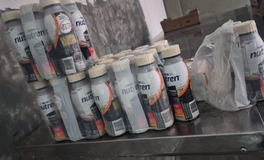 PCPR prende homem em flagrante por venda de alimentos vencidos e arrecadados sob falso pretexto de doação em Curitiba