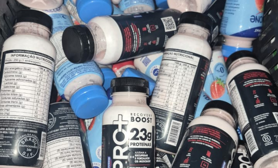 PCPR prende homem em flagrante por venda de alimentos vencidos e arrecadados sob falso pretexto de doação em Curitiba