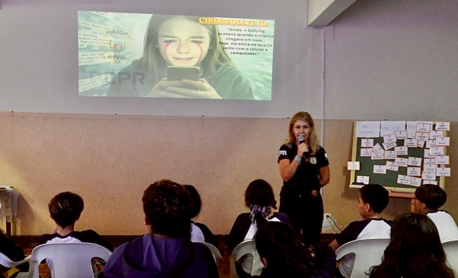 PCPR realiza palestra sobre bullying e segurança digital em escola de Londrina