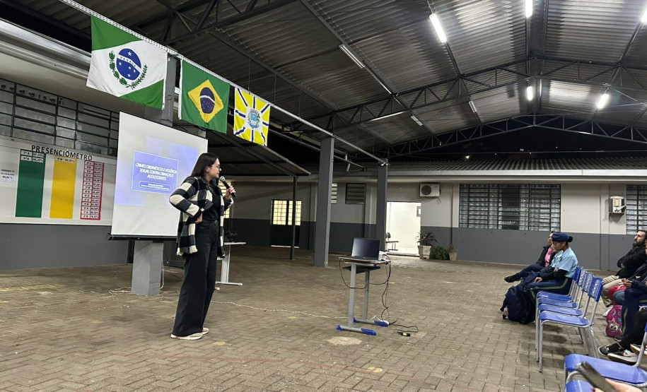 PCPR ministra palestra sobre crimes cibernéticos e violência sexual em Francisco Beltrão