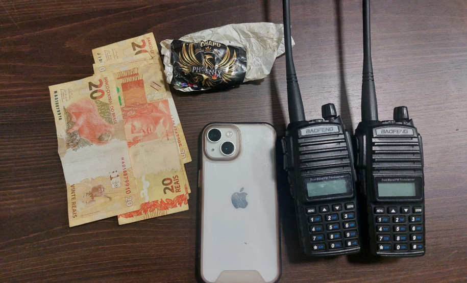 PCPR prende duas pessoas durante operação contra o tráfico de entorpecentes em Umuarama