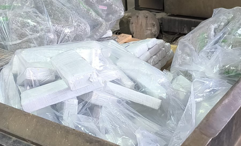 PCPR incinera mais de 1,4 toneladas de drogas em Umuarama