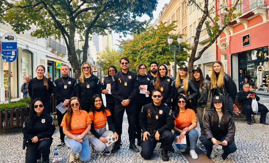 PCPR realiza ação de conscientização sobre violência sexual infantil em Curitiba