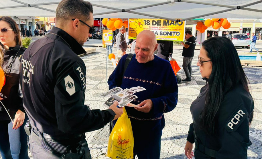 PCPR realiza ação de conscientização sobre violência sexual infantil em Curitiba