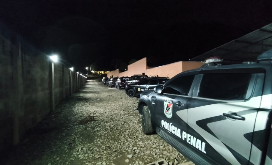 PCPR prende cinco pessoas em operação contra o tráfico de drogas na divisa com Santa Catarina