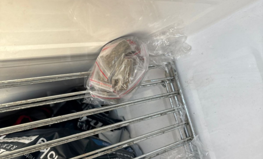 Ação integrada entre PCPR e PMPR resulta na prisão de duas pessoas por tráfico de drogas em Londrina