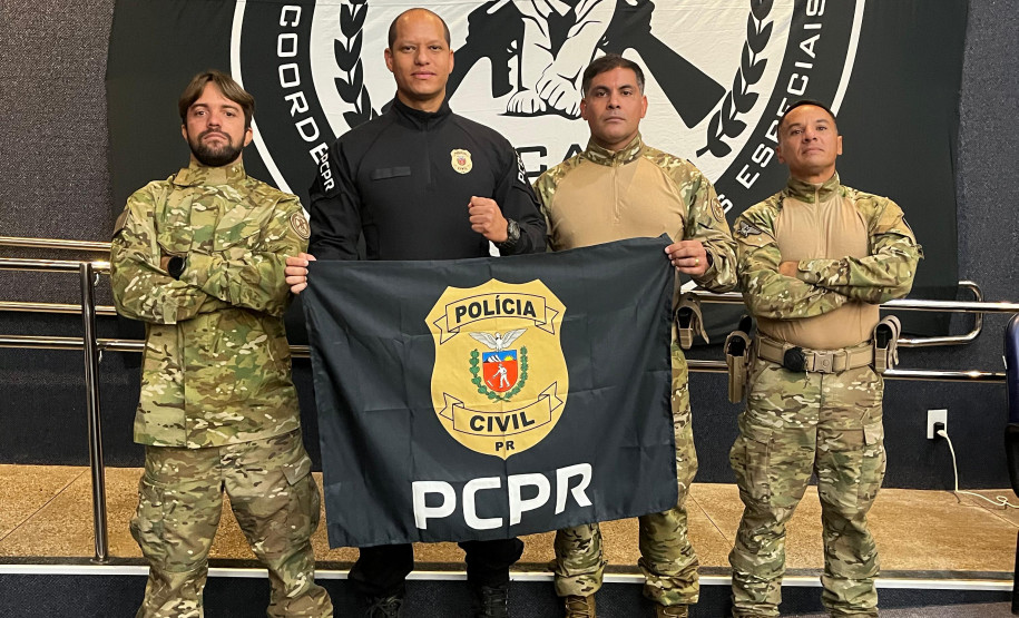 Servidor da PCPR conclui Curso de Condutor de cães de faro policial em Alagoas