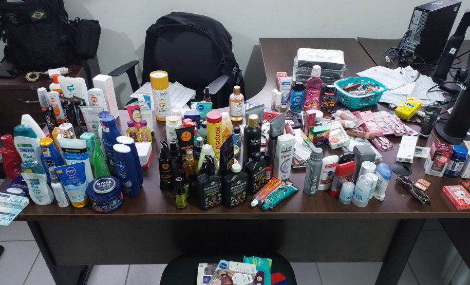 PCPR prende investigada por furtos em estabelecimentos comerciais de Piraquara