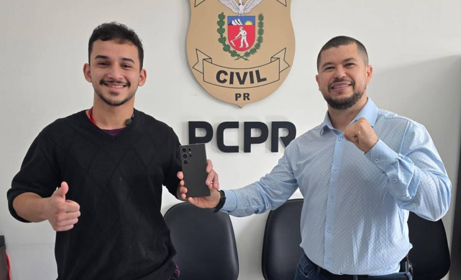 PCPR recupera celular roubado e devolve aparelho à vítima em Fazenda Rio Grande