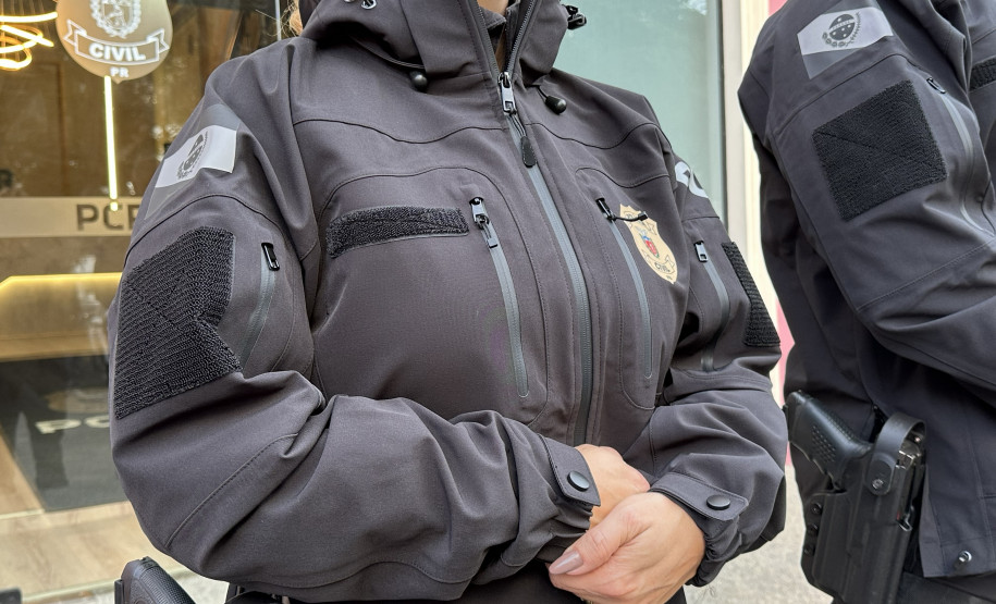 PCPR distribui novas jaquetas táticas de alta performance para policiais civis