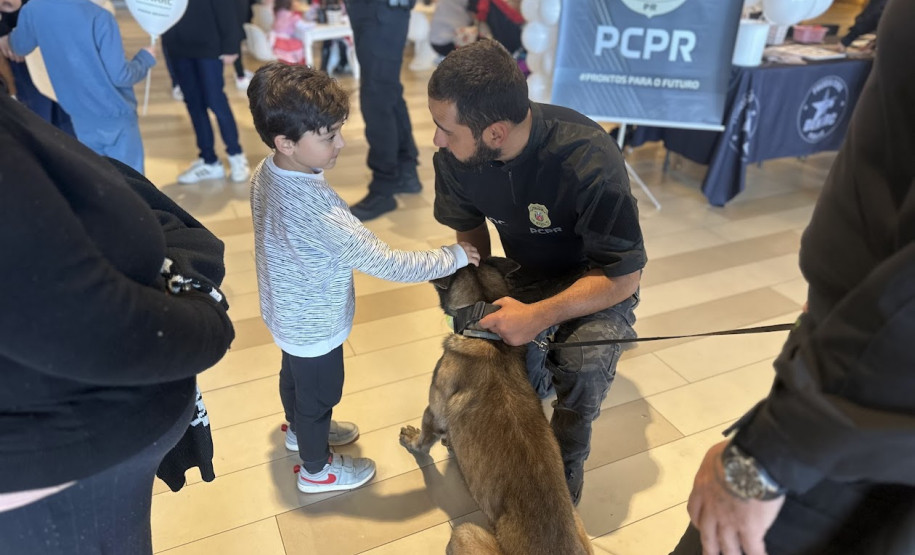 PCPR leva campanha de prevenção às drogas ao Jockey Plaza Shopping