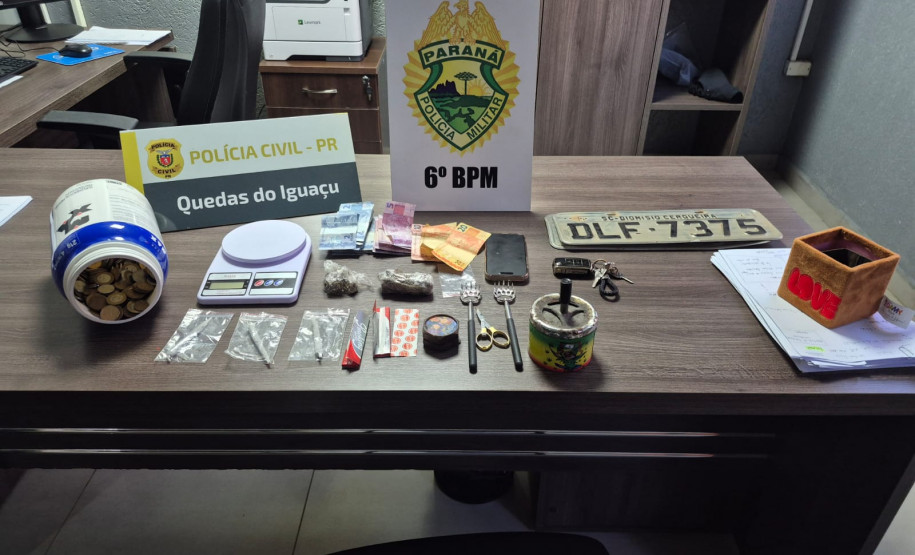 PCPR e PMPR prendem um casal por tráfico de drogas em Quedas do Iguaçu