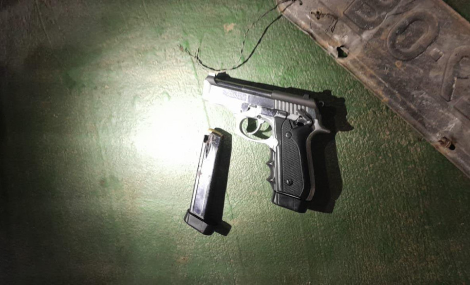 PCPR e PPPR prendem dois homens e descobrem oficina clandestina de adulteração de veículos em Contenda