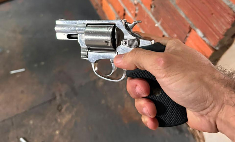 PCPR prende homem por porte ilegal de arma de fogo em Paranavaí