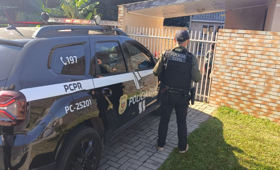 PCPR prende dois homens por golpe contra idosos em Curitiba