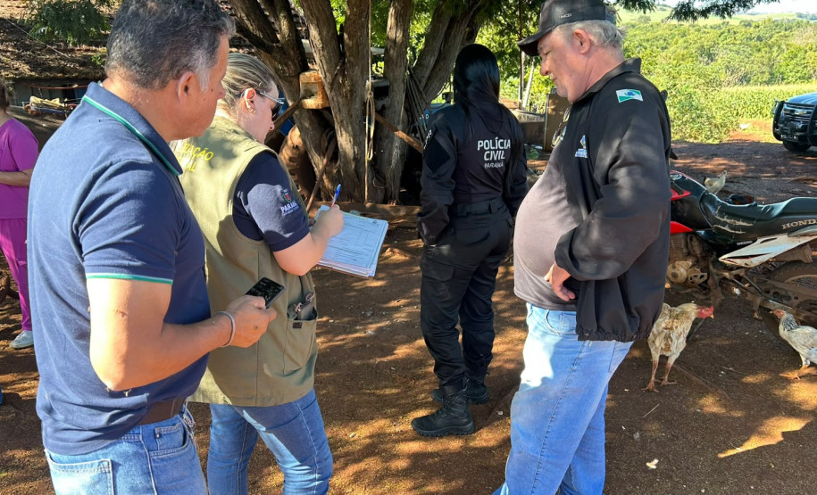 PCPR prende homem e apreende armas e aves silvestres durante ação em Cornélio Procópio