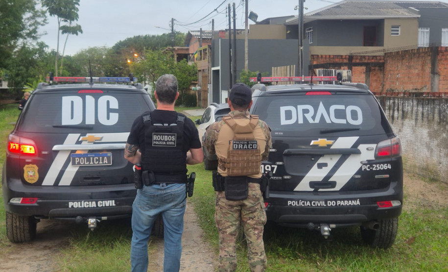 PCPR e PCSC prendem três pessoas investigadas por roubo a joalheria em Santa Catarina
