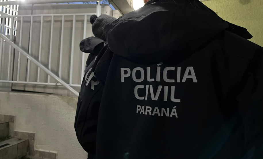 PCPR prende 12 pessoas e apreende quase 40 quilos de drogas em operação contra "delivery" de entorpecentes e lavagem de dinheiro
