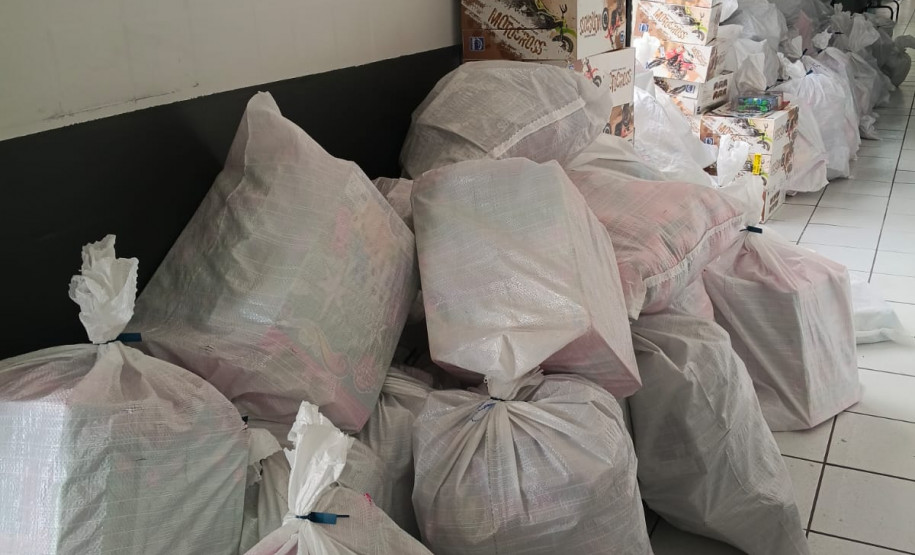 Ação conjunta prende dois empresários e apreende produtos impróprios para o consumo em Curitiba