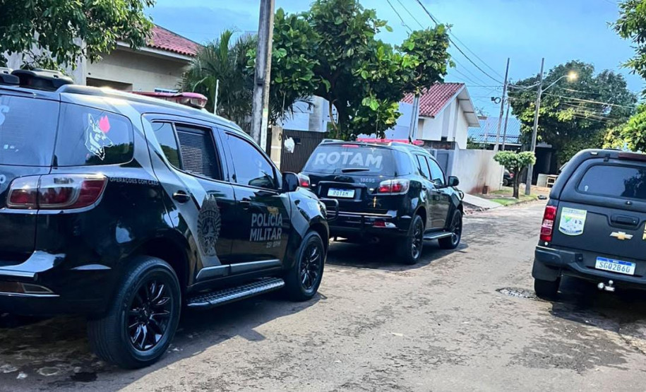 Ação integrada prende seis pessoas e apreende dois adolescentes em operação contra furtos de caminhonetes
