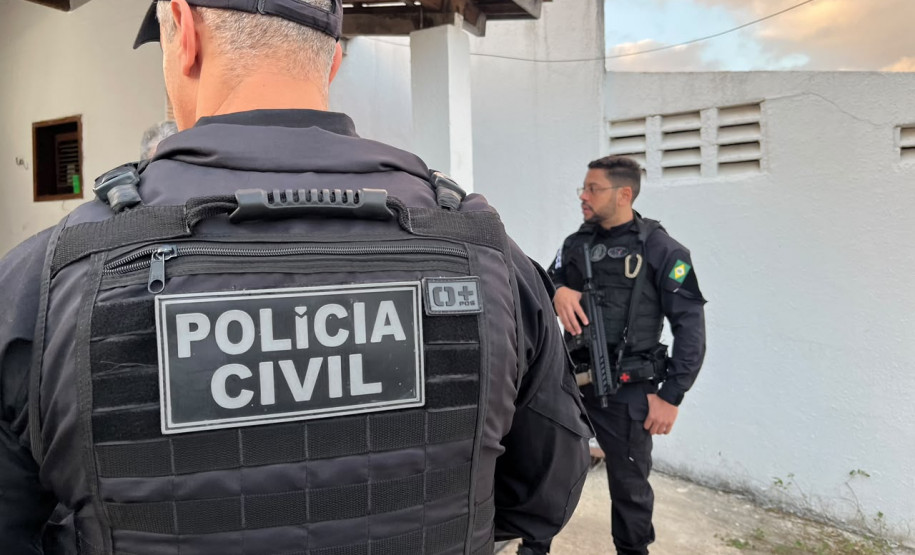 PCPR prende 10 pessoas em operação contra golpe do falso advogado no Ceará