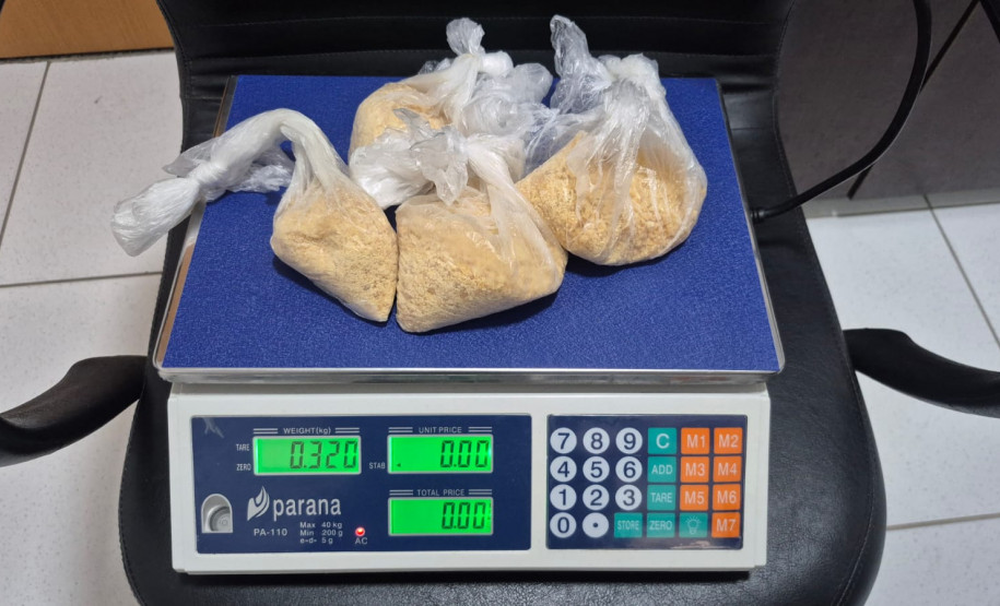 PCPR prende homem por tráfico de drogas e apreende dois adolescentes em Fazenda Rio Grande