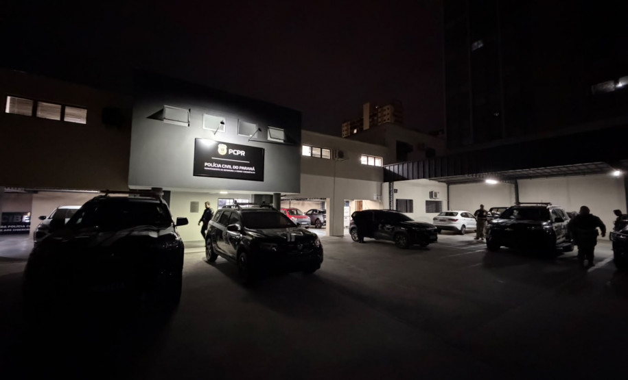 PCPR prende dois investigados por aliciar adolescente para a prostituição e produção de conteúdo criminoso