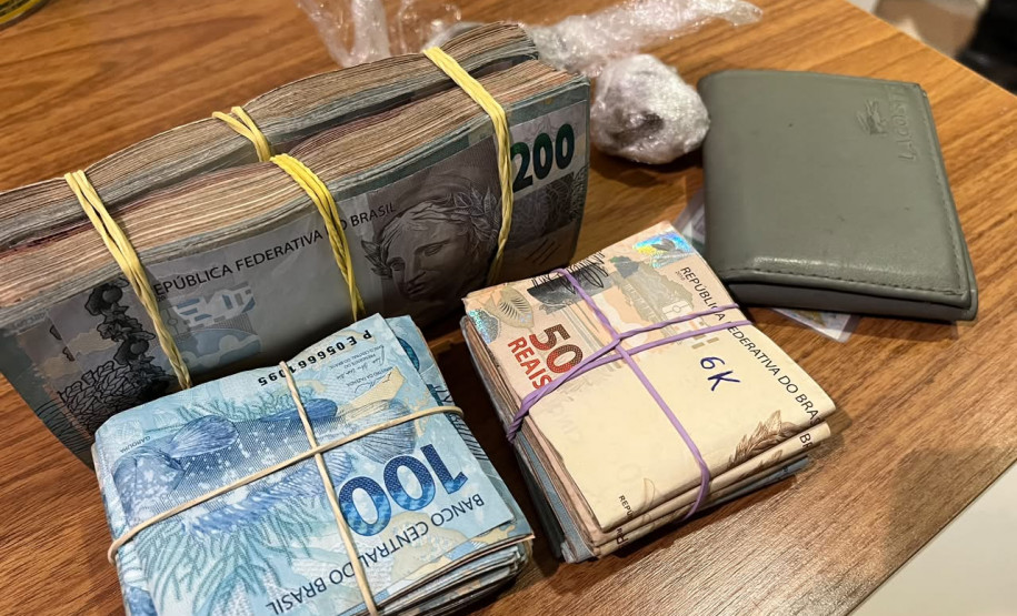 PCPR prende 12 pessoas e apreende quase 40 quilos de drogas em operação contra "delivery" de entorpecentes e lavagem de dinheiro