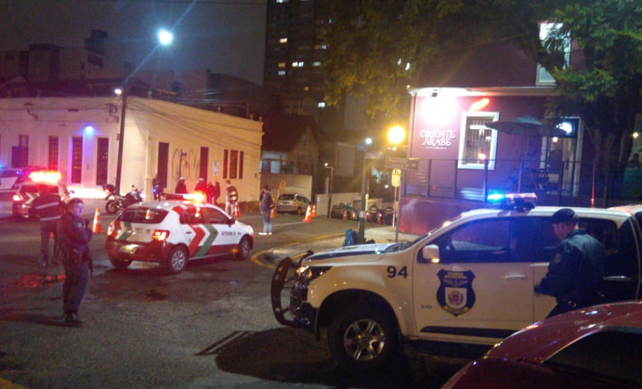 PCPR participa de fiscalização de trânsito no Centro Histórico de Curitiba